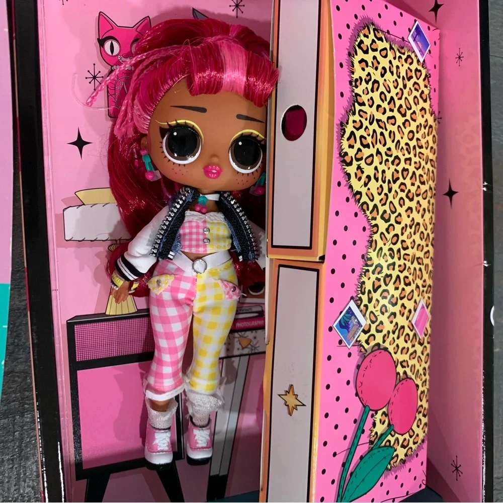 Cherry BB LOL Surprise Tweens Fashion Doll Includes Items Pictured